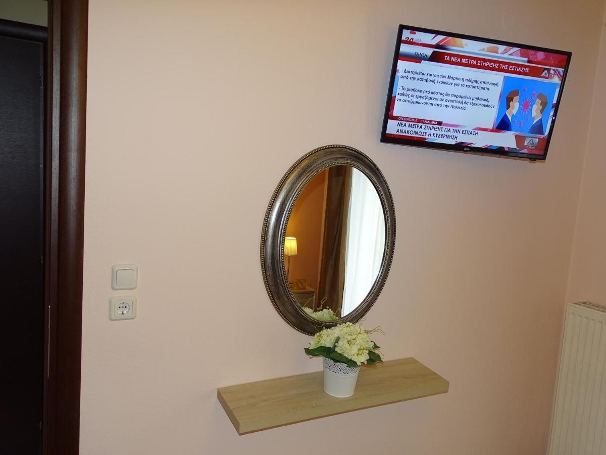 Bella Casa Apartment เนอาเปรามอส ภายนอก รูปภาพ