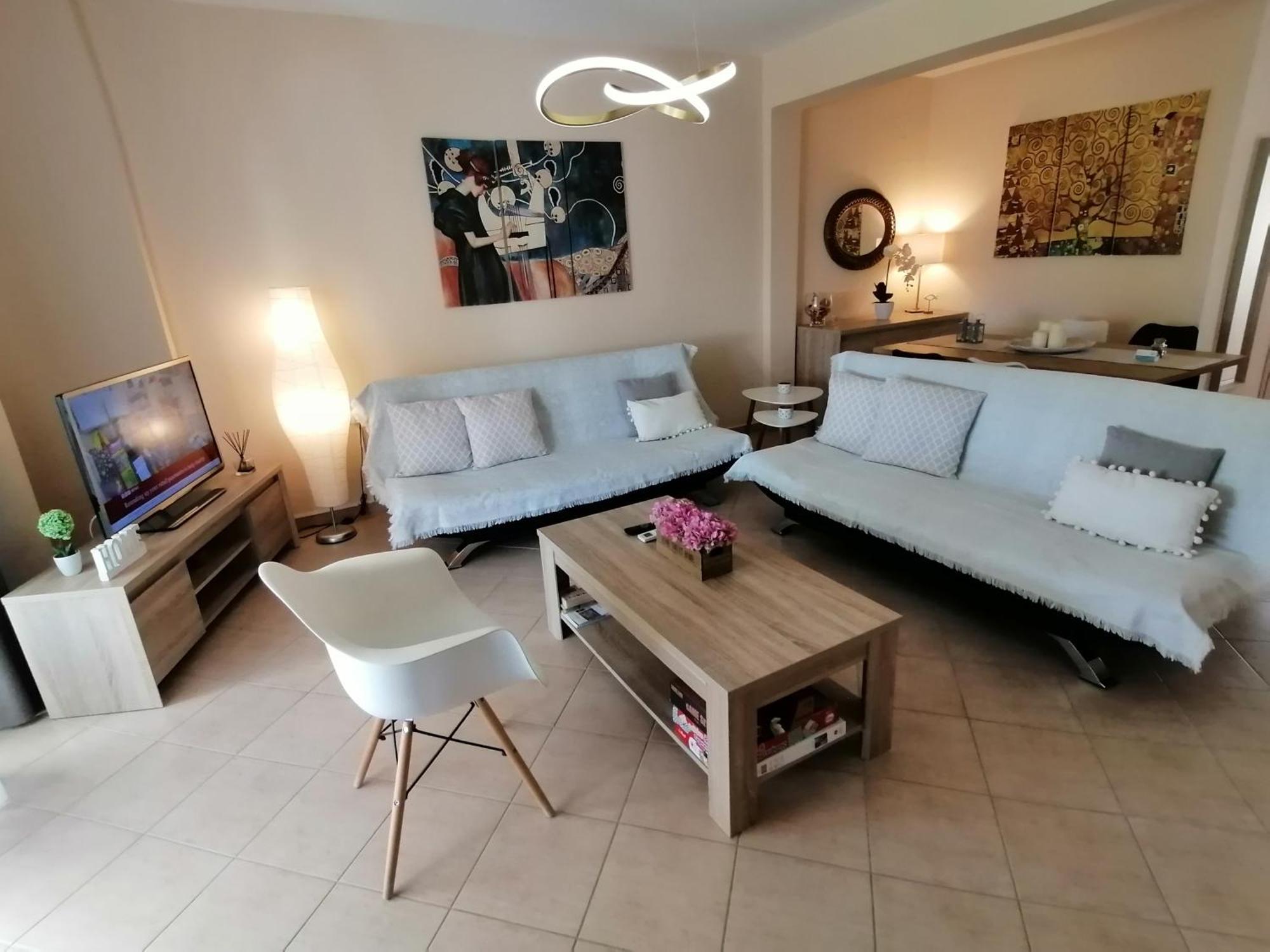Bella Casa Apartment เนอาเปรามอส ภายนอก รูปภาพ