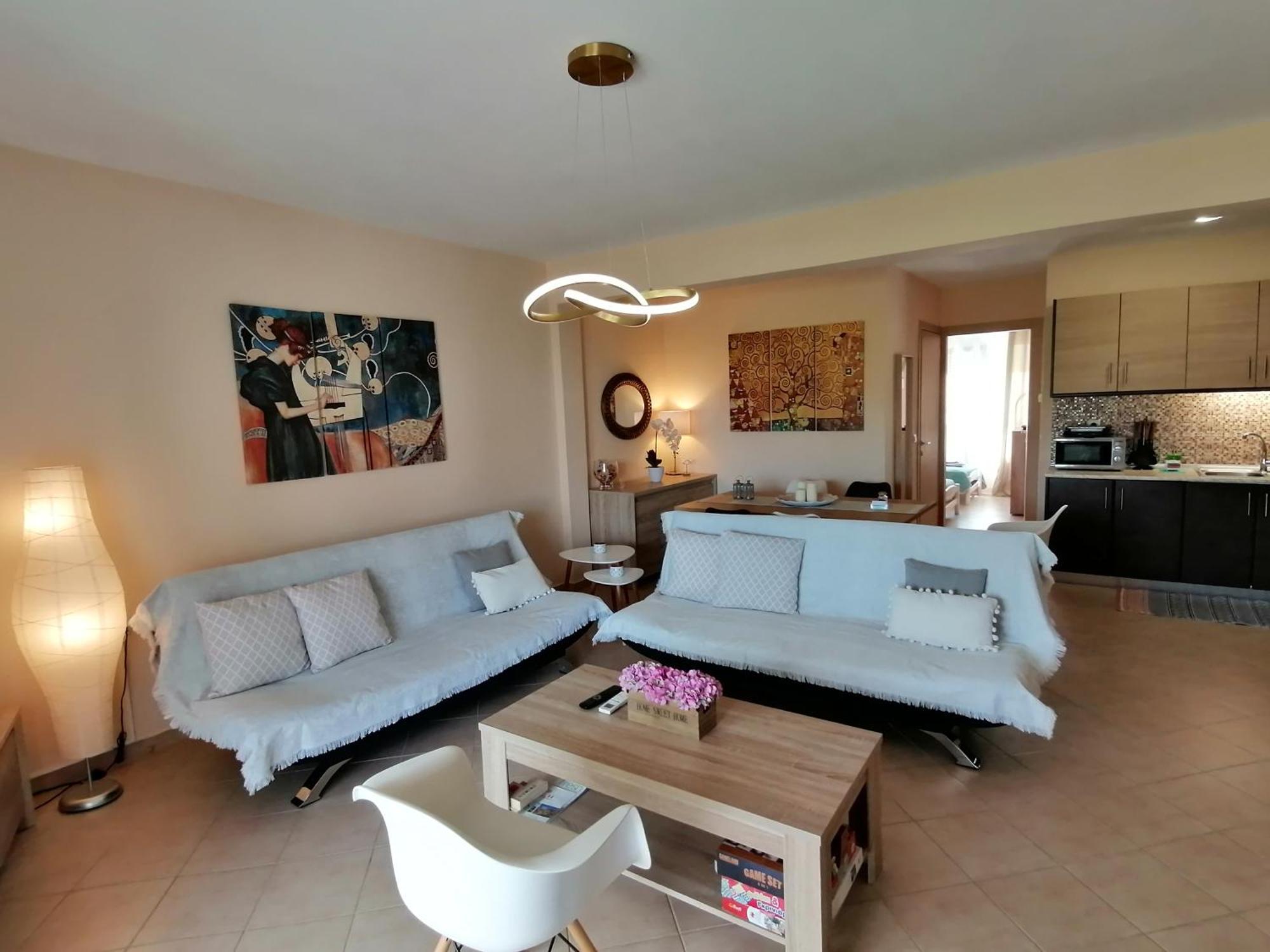 Bella Casa Apartment เนอาเปรามอส ภายนอก รูปภาพ