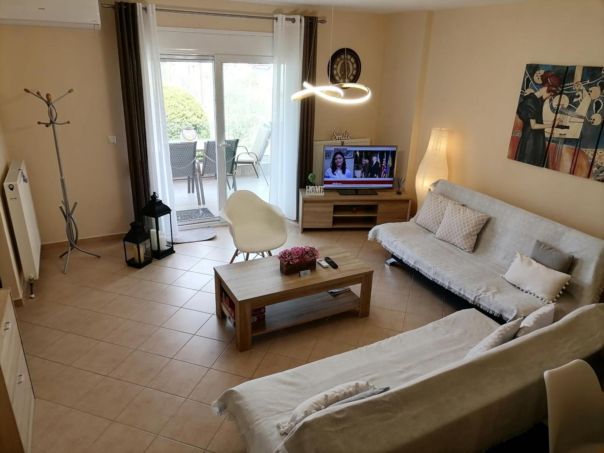 Bella Casa Apartment เนอาเปรามอส ภายนอก รูปภาพ