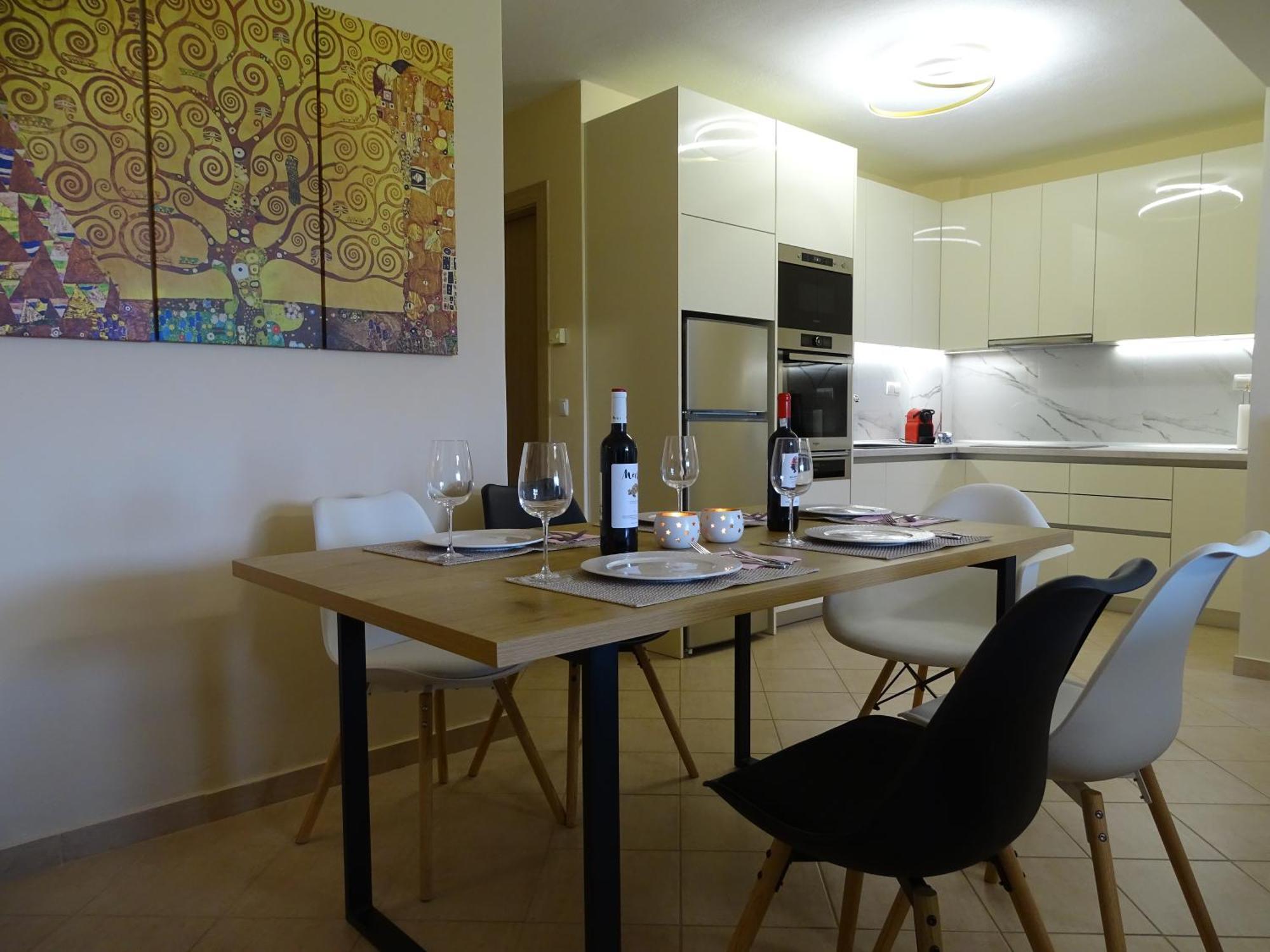 Bella Casa Apartment เนอาเปรามอส ภายนอก รูปภาพ